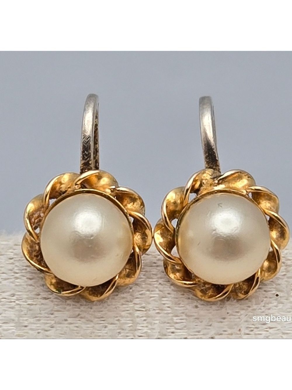 Flower Faux Pearl Screw-Back Earrings Vintage Gold-Tone Classic 3/8" Sterling